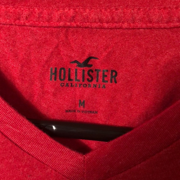 red hollister shirt - Picture 2 of 4
